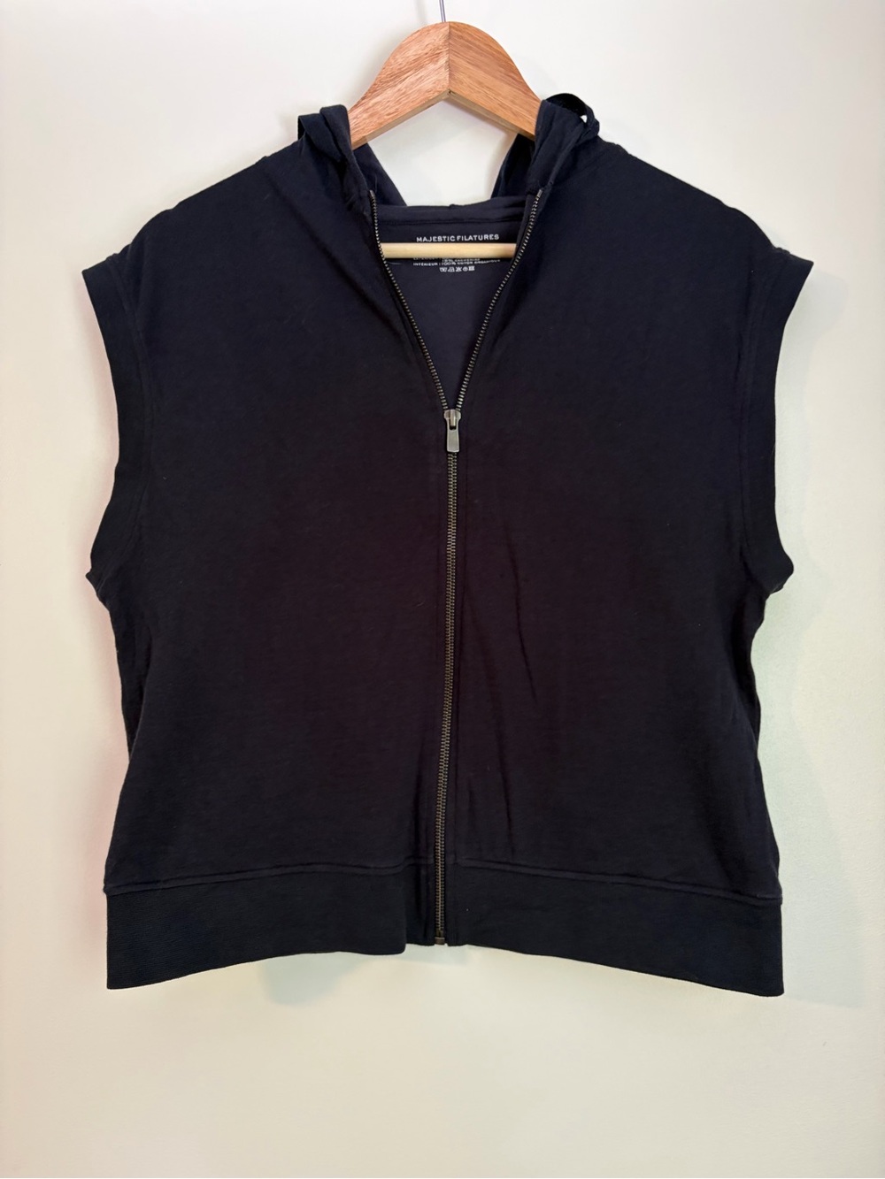 Majestic Filatures Deluxe Teeshirt Cashmere Blend Sleeveless Hoodie Vest Navy